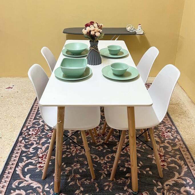 Indah Homestay, Pasir Gudang Johor Экстерьер фото